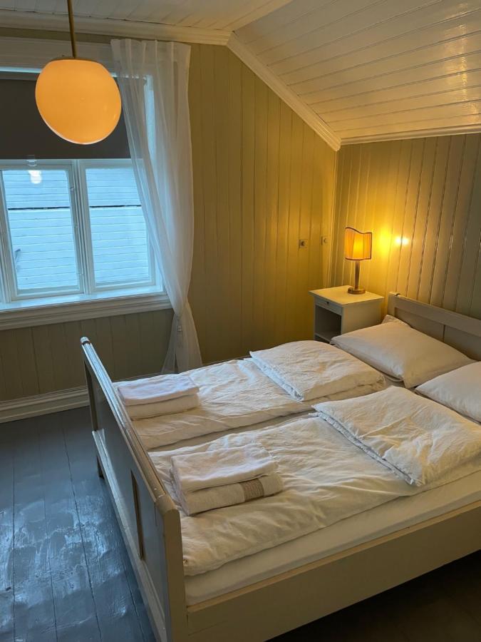 2. Etg I Dampskipsbrygga, Lodingen Havn Extérieur photo